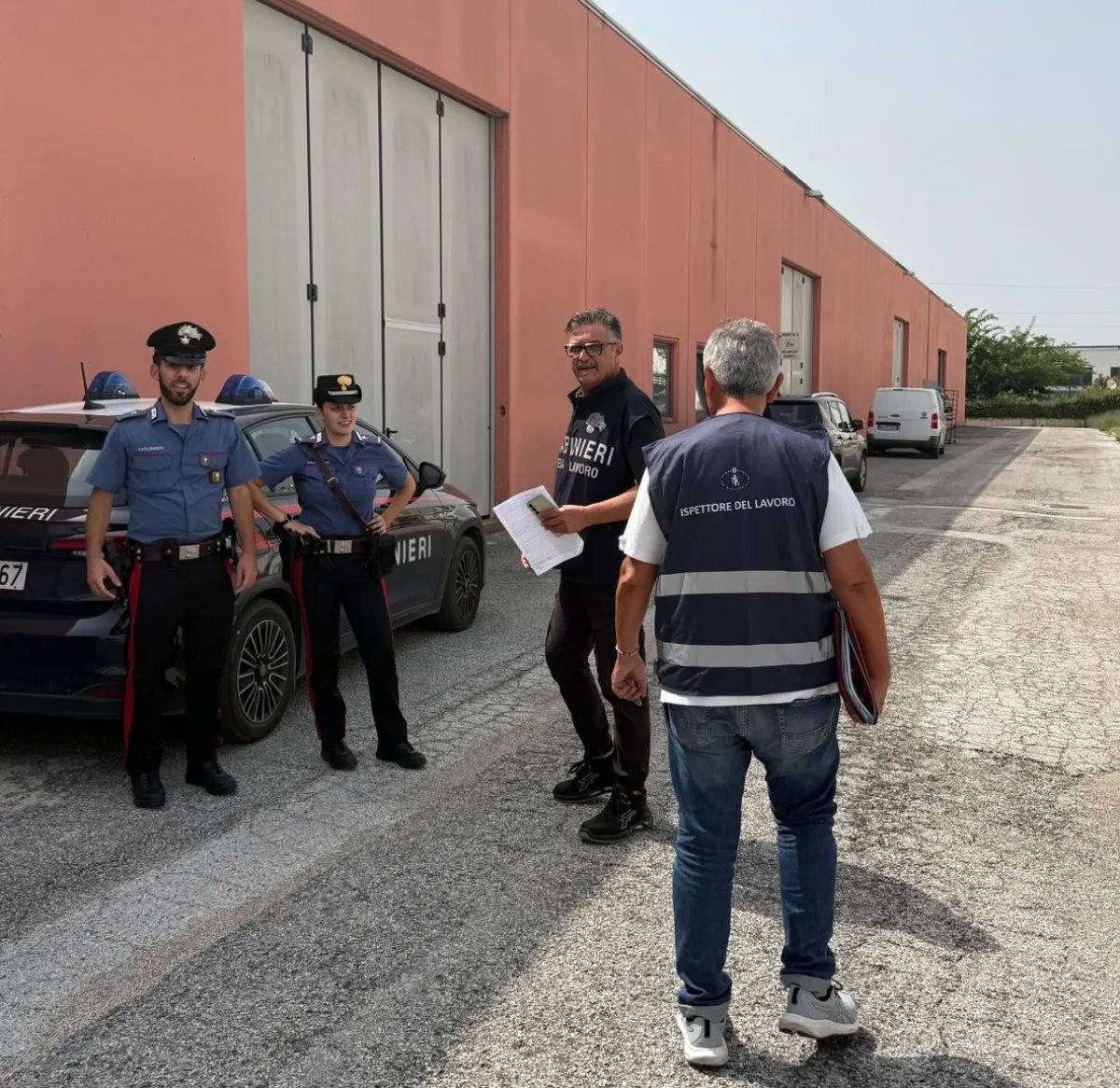 Spello, controlli nelle aziende della cosmetica: prescrizioni sulla sicurezza e ammende per circa 10mila euro
