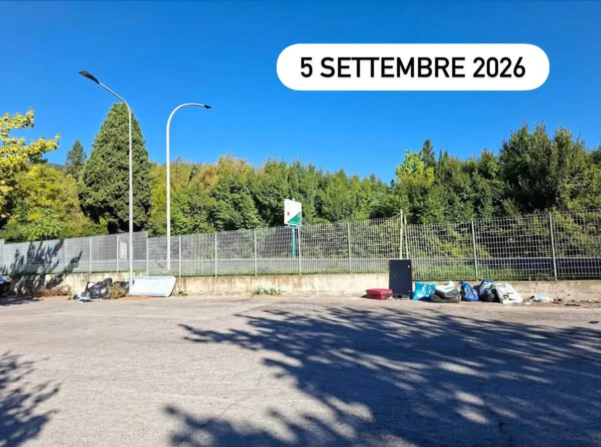 Narni, area bonificata e invasa dai rifiuti pochi giorni dopo. Il sindaco Lucarelli: "Chi sporca fa un torto a tutta la comunità"