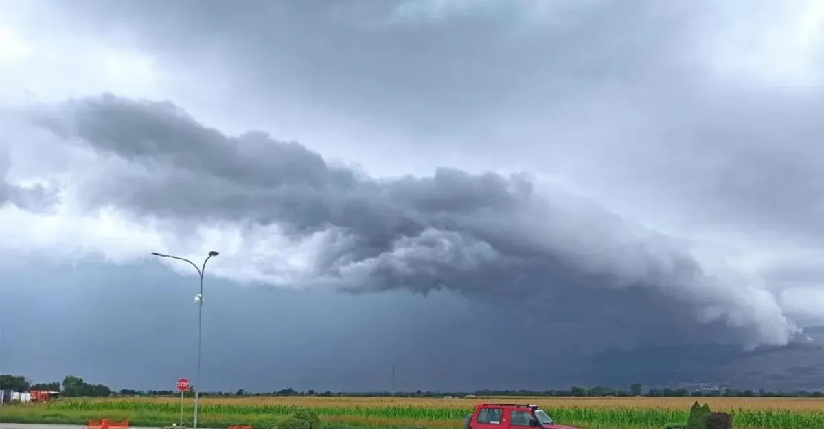 Umbria, nuova allerta gialla per temporali. Atteso maltempo a metà settimana