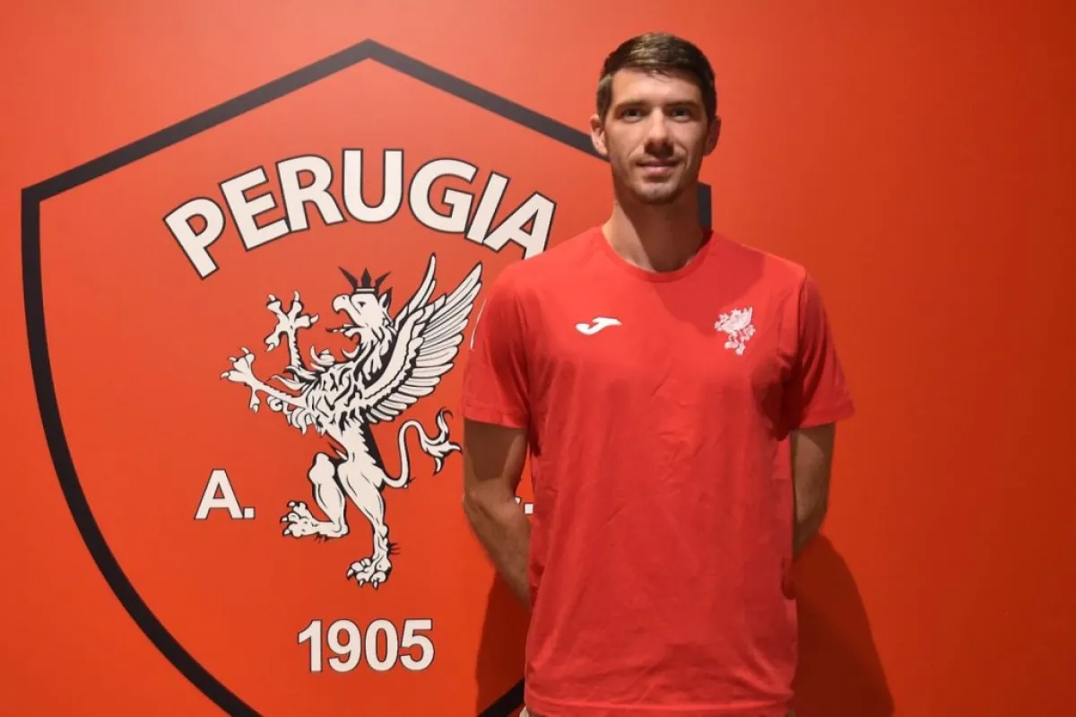 Perugia, arriva l'ufficialità:  Pelle van Amersfoort si veste di biancorosso