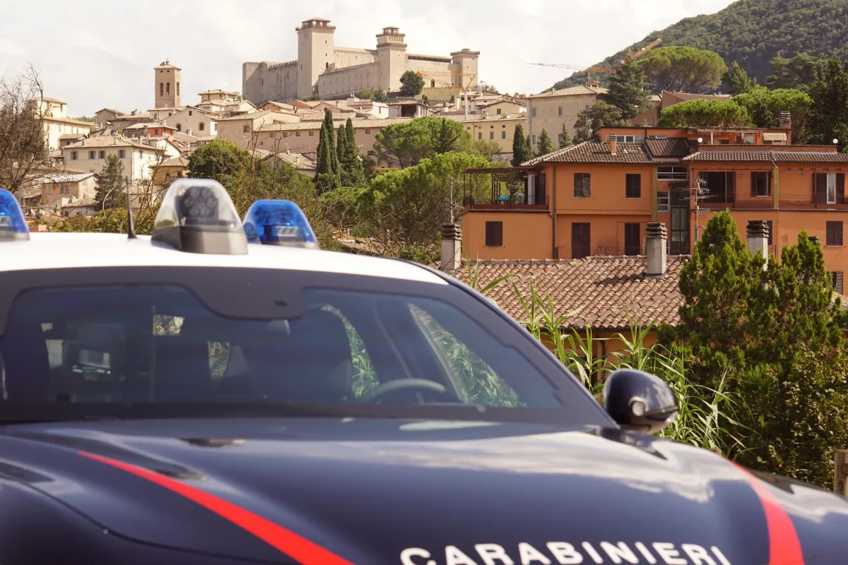 Castel Ritaldi, rapina durante il Palio del Fantasma: minorenne ai domiciliari