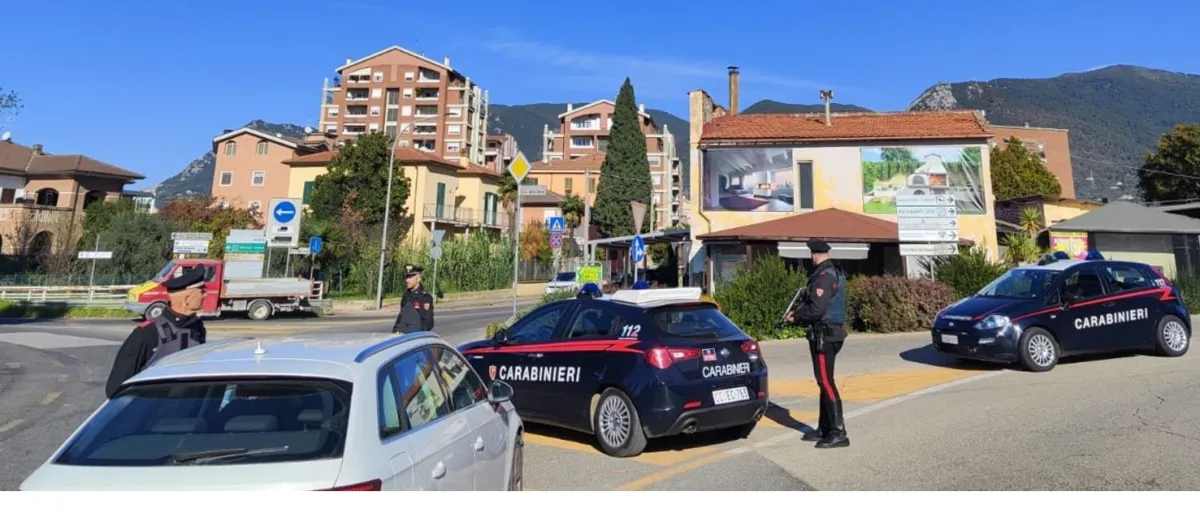 Terni, ai domiciliari per aver aggredito due fratelli. Finisce in carcere dopo reiterate violazioni della misura