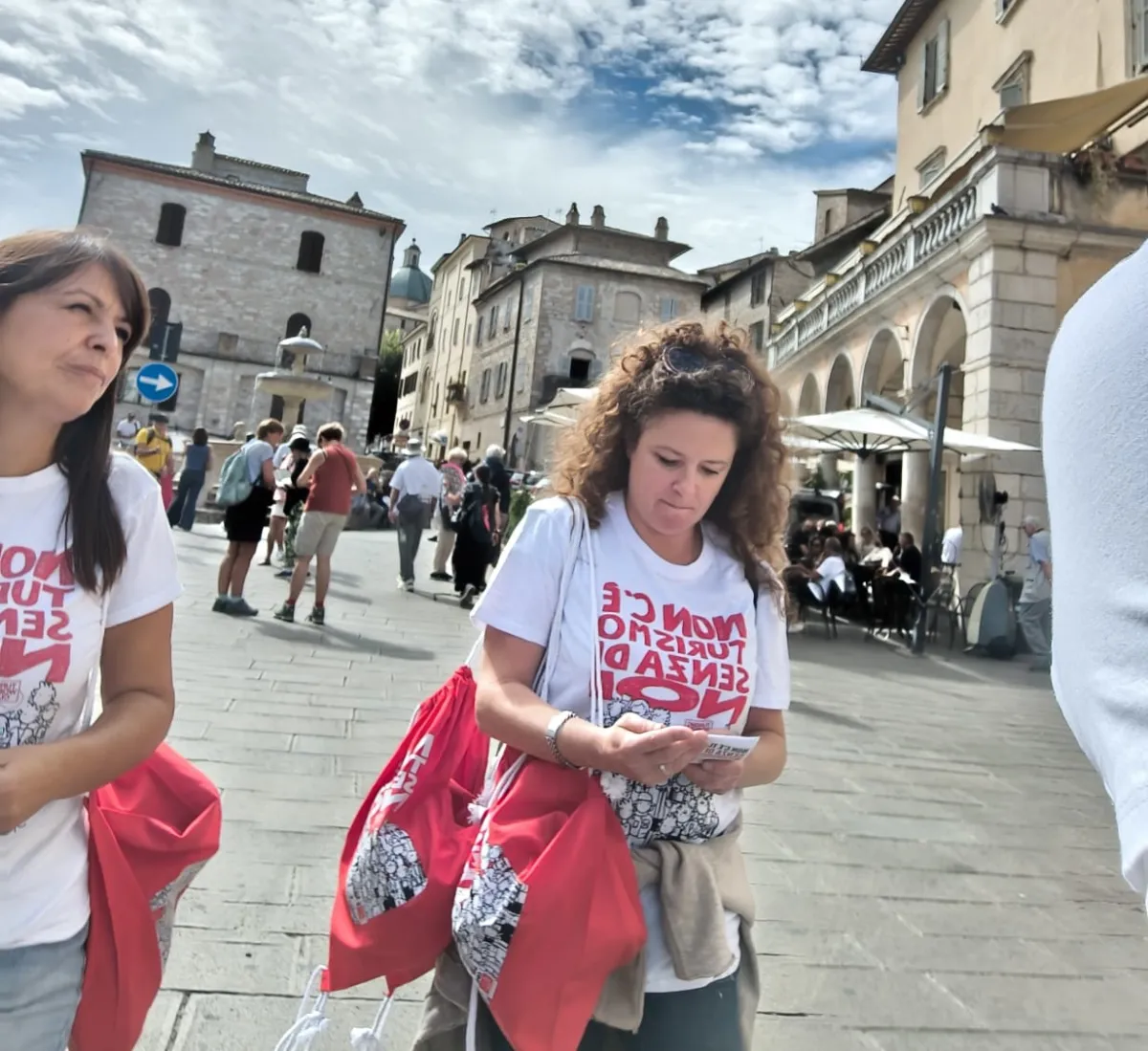 Turismo, la Filcams Cgil incontra i lavoratori in Umbria: da Assisi parte il tour su diritti e condizioni di lavoro