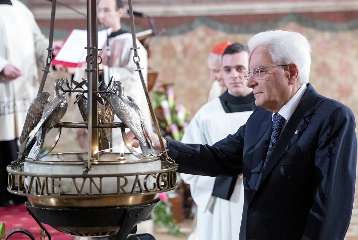 Ottavo centenario di San Francesco, Assisi accoglie Zuppi e Mattarella per una celebrazione nel segno della fraternità