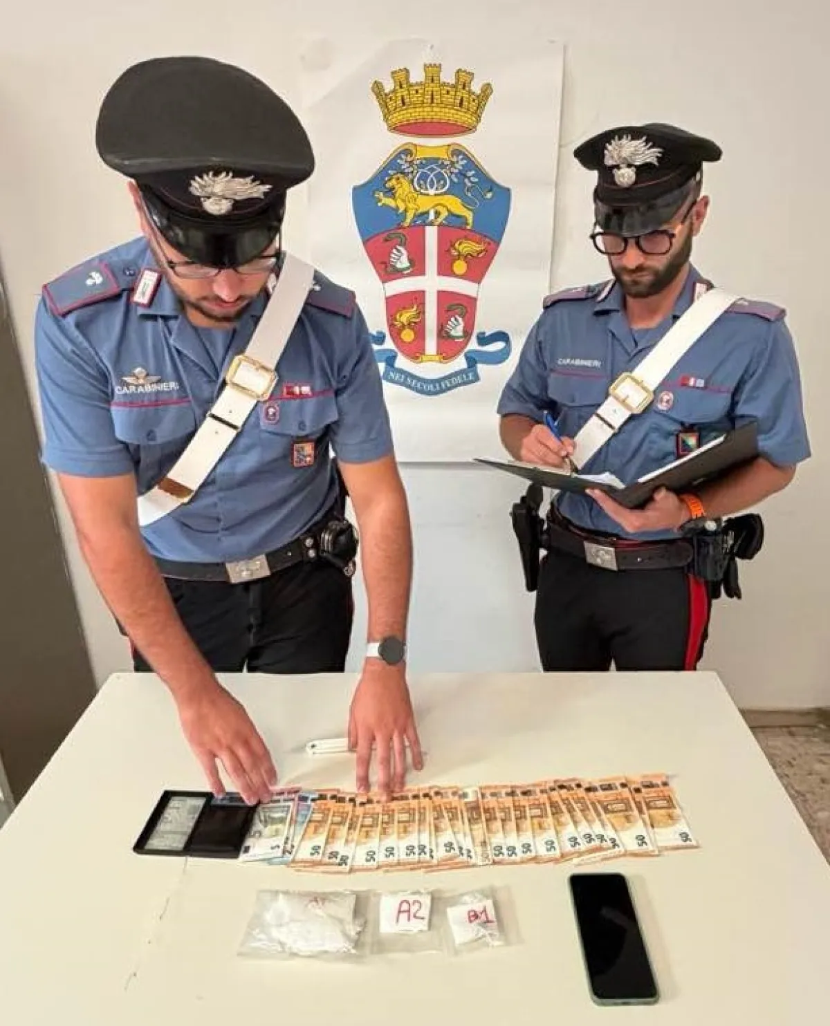 Città di Castello, 25enne arrestato per droga: in auto 21 grammi di cocaina