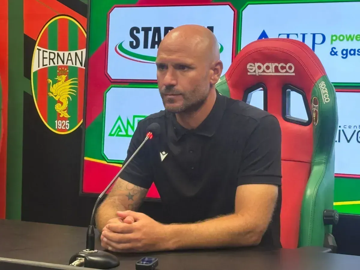 Ternana-Tau Altopascio, mister Lisuzzo: "Dobbiamo reagire subito. Mi dispiace non aver regalato ancora un sorriso ai tifosi"