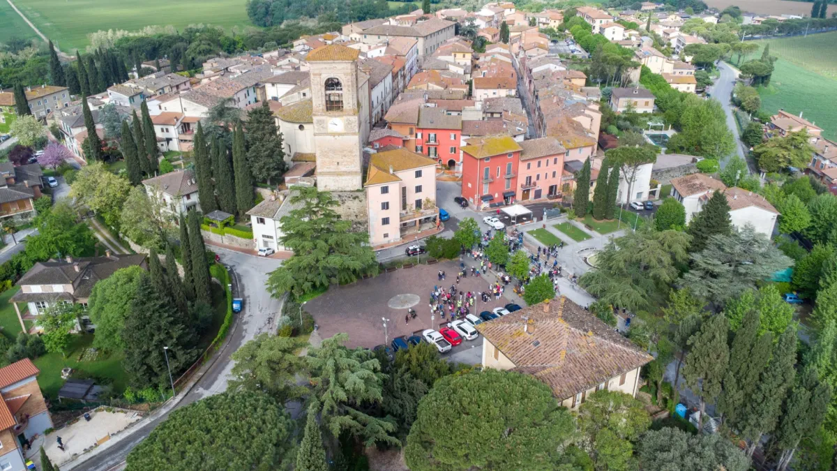 Torgiano porta l’Umbria a “Il Borgo dei Borghi”: è l’unico comune regionale tra i venti in gara su Rai 3