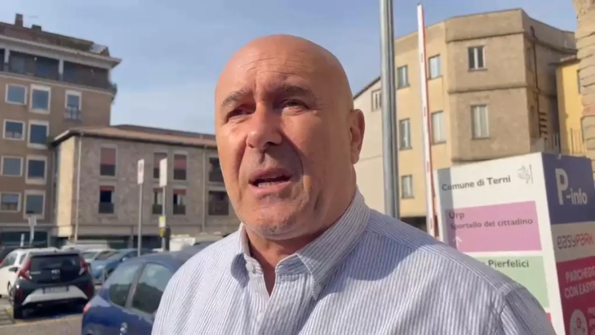 Bandecchi sulla sicurezza: "A Terni c'è un problema di stupidità" e annuncia stretta su cittadinanze
