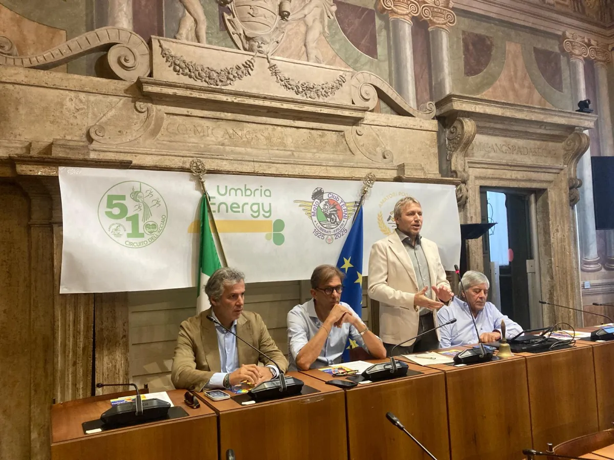 Circuito dell’Acciaio, Terni torna a correre: la gara podistica e la rievocazione con le moto storiche