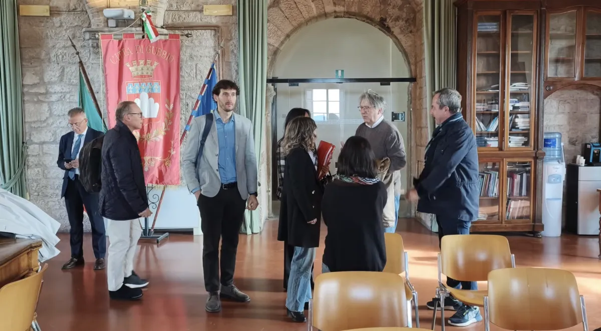 Gubbio, il Consiglio comunale slitta per mancanza del numero legale: domani la nuova seduta